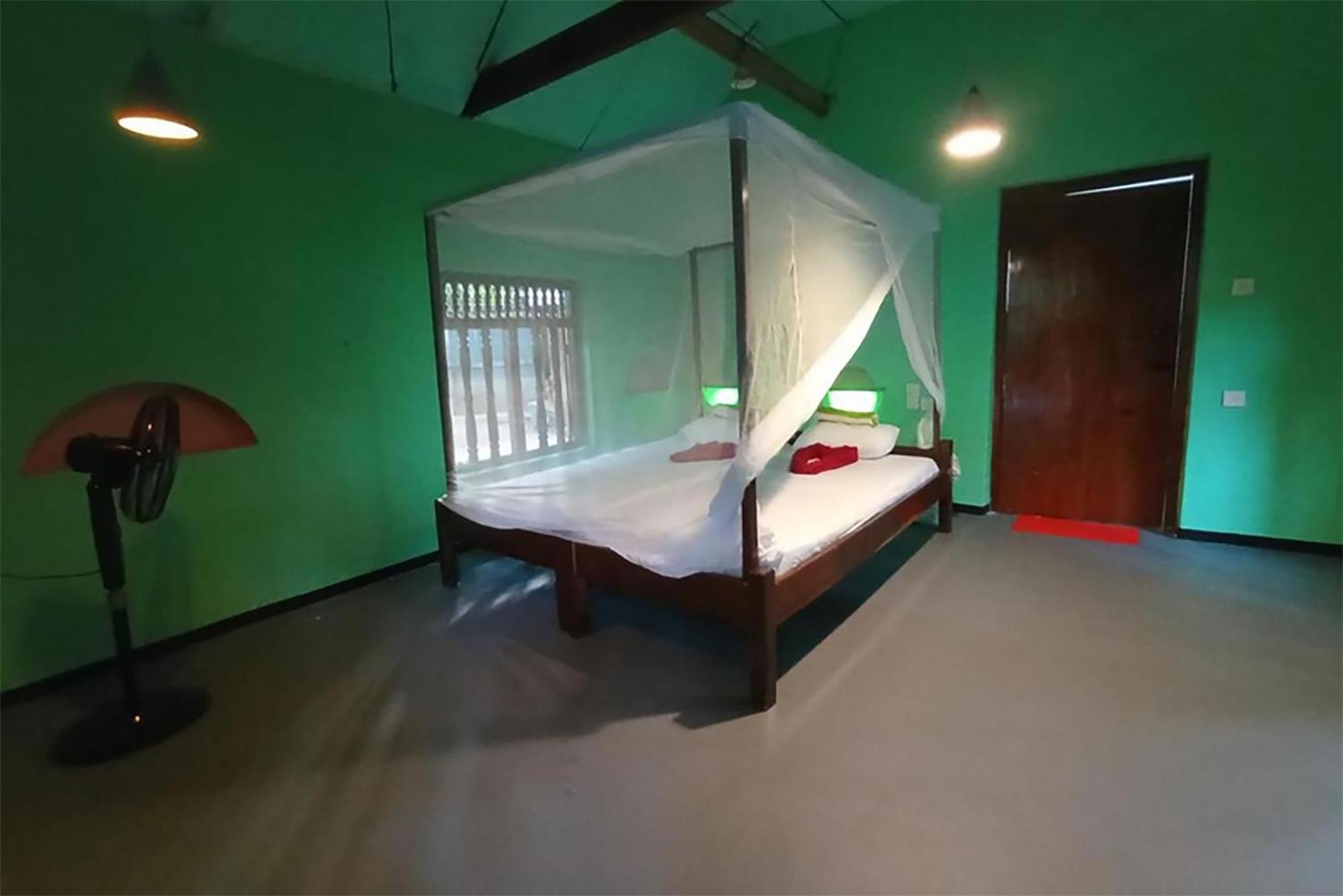 Breezy Beach Cabanas Arugam Bay Exterior photo