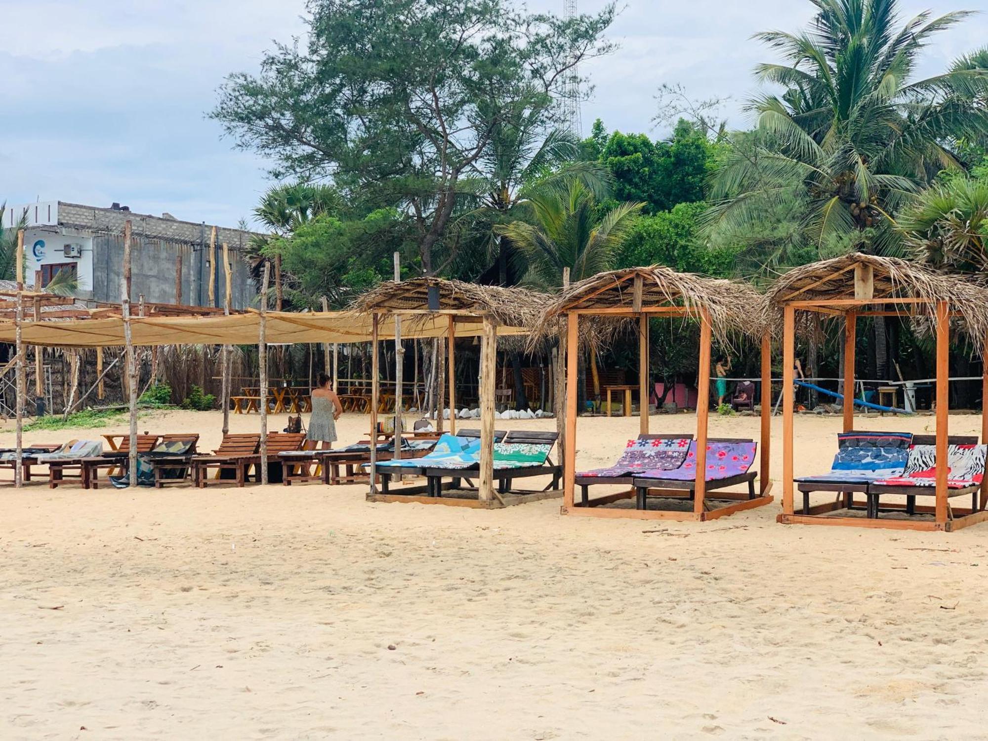 Breezy Beach Cabanas Arugam Bay Exterior photo